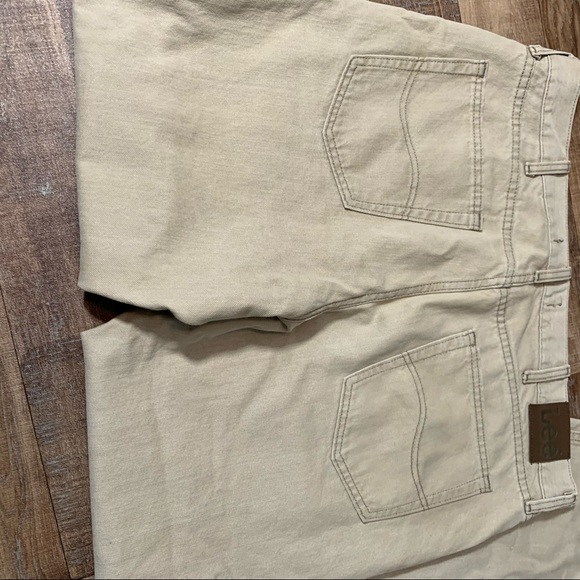 Men’s Lee Straight Leg Tan Jeans - Picture 3 of 6